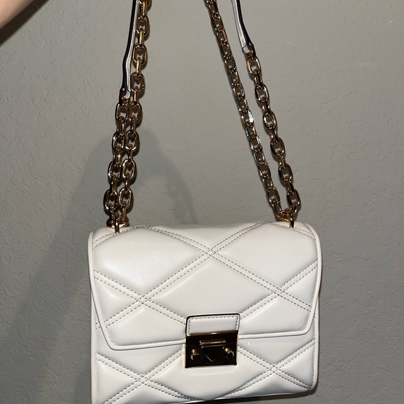 Michael kors padded cream purse - Picture 3 of 4